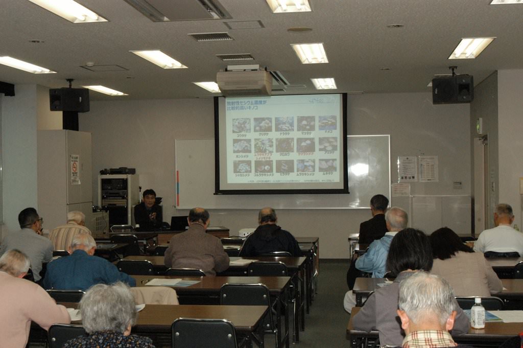 画像：青森市で開催した学習会の様子