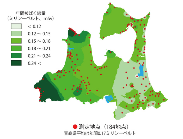 画像：青森県年間ガンマ線量分布図（赤丸は測定地点）